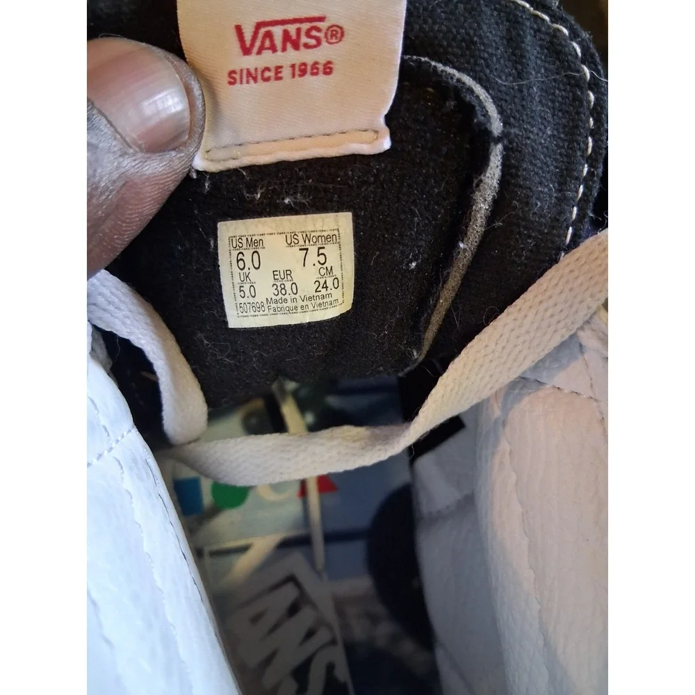 Vans Sk8-Hi MOCA Sneakers Frances Stark POETS ON THE PYRE- Men's 6 Women's 7.5‎